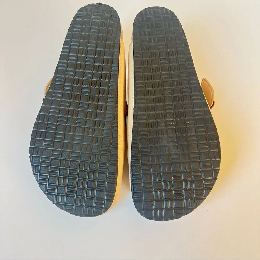 Goodfellow Unisex Beige Faux Suede Buckle Slip-on Clogs SZ Men 7 / Women 8.5